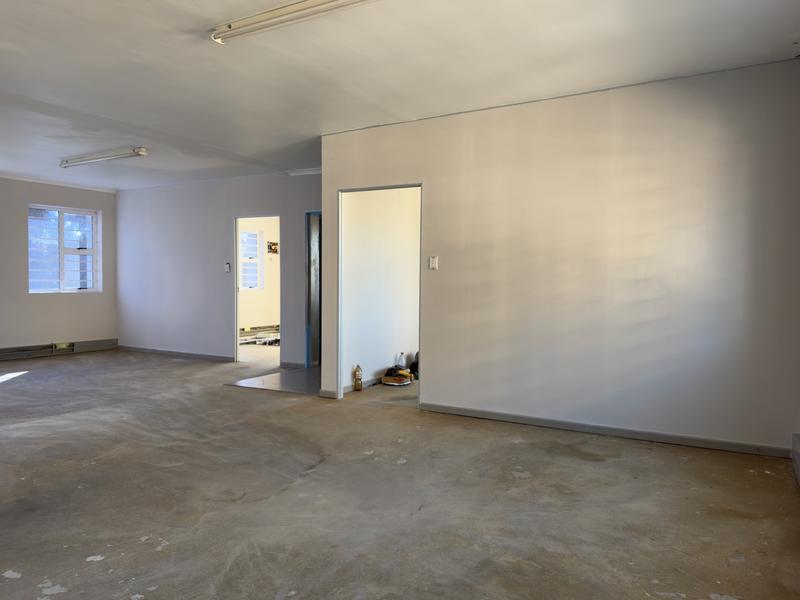 To Let Commercial Property for Rent in Wynberg Western Cape
